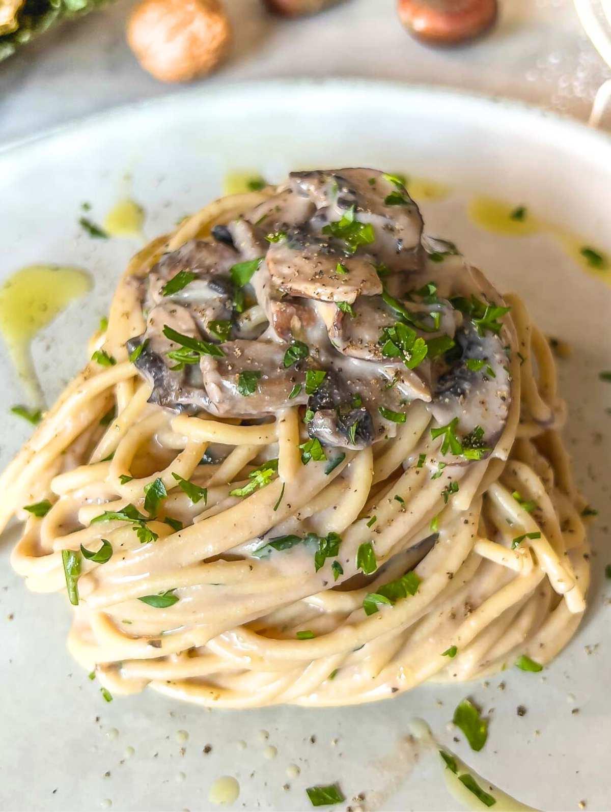 Kastanienpasta mit Pilzen