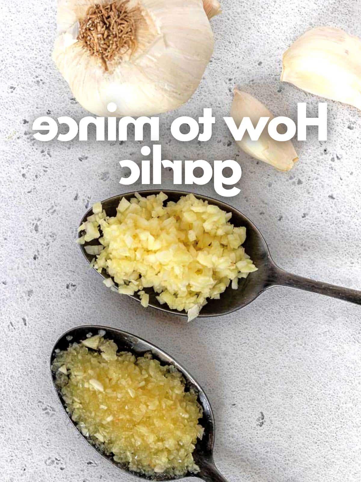 Knoblauch hacken und Knoblauchpaste herstellen 1 Knoblauch hacken Anleitung