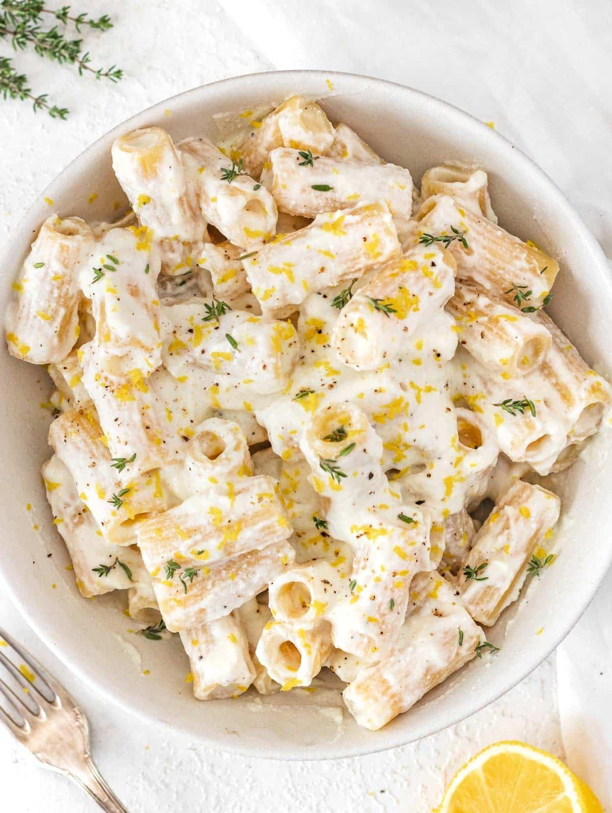 Ricotta Pasta mit Zitrone und Thymian