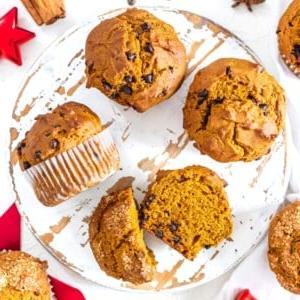 Kürbismuffins mit Schokolade und Zimt