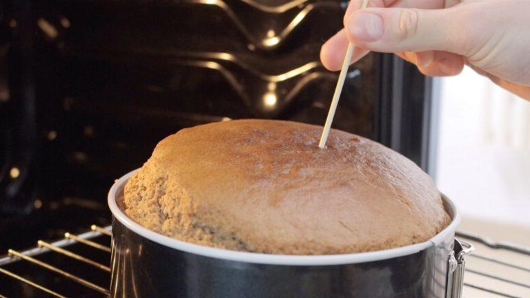 Kuchen im Ofen backen