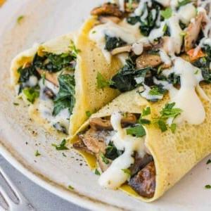 herzhafte Crêpes mit Füllung