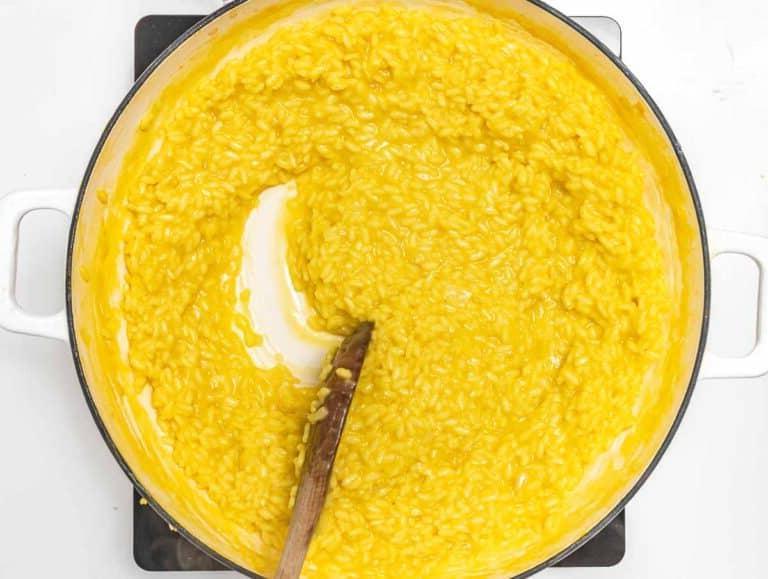 Cremiges Safranrisotto