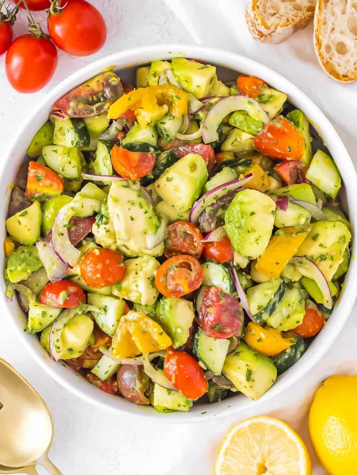 Avocado-Tomaten-Salat.