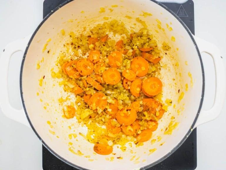Geschmacksbasis für Süßkartoffel-Suppe
