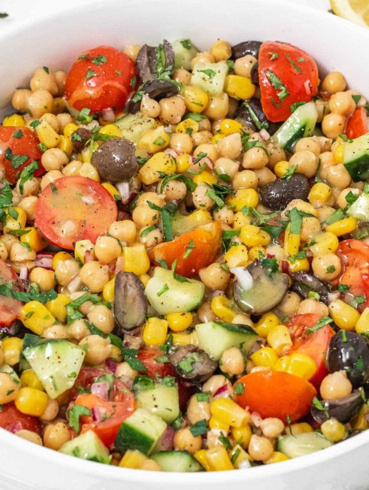 Schneller Kichererbsen-Salat mit Gemüse