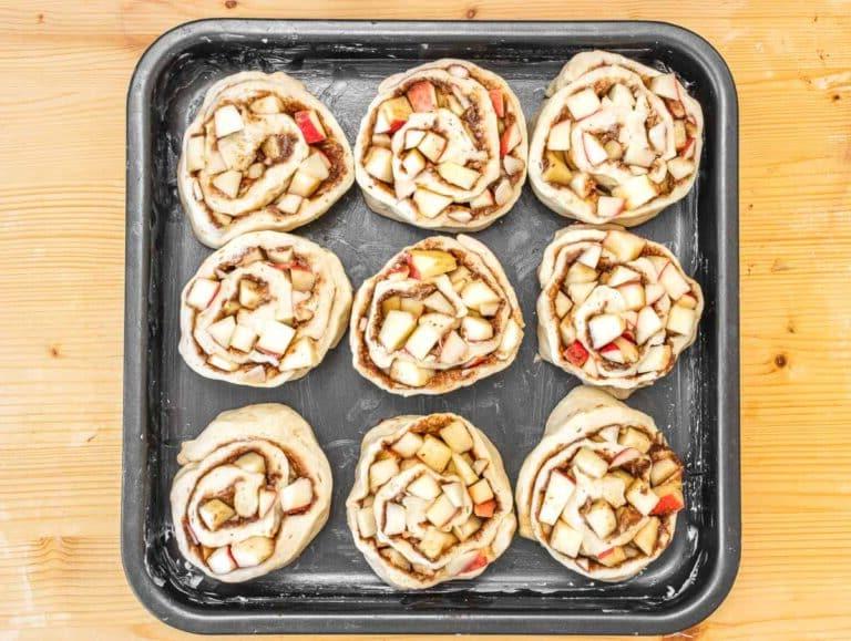 apfel-zimtschnecken vor dem backen