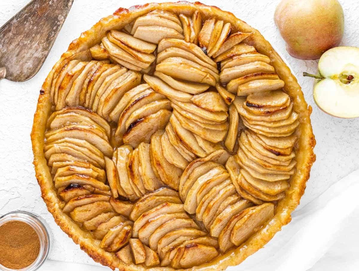 Apfeltarte frisch gebacken