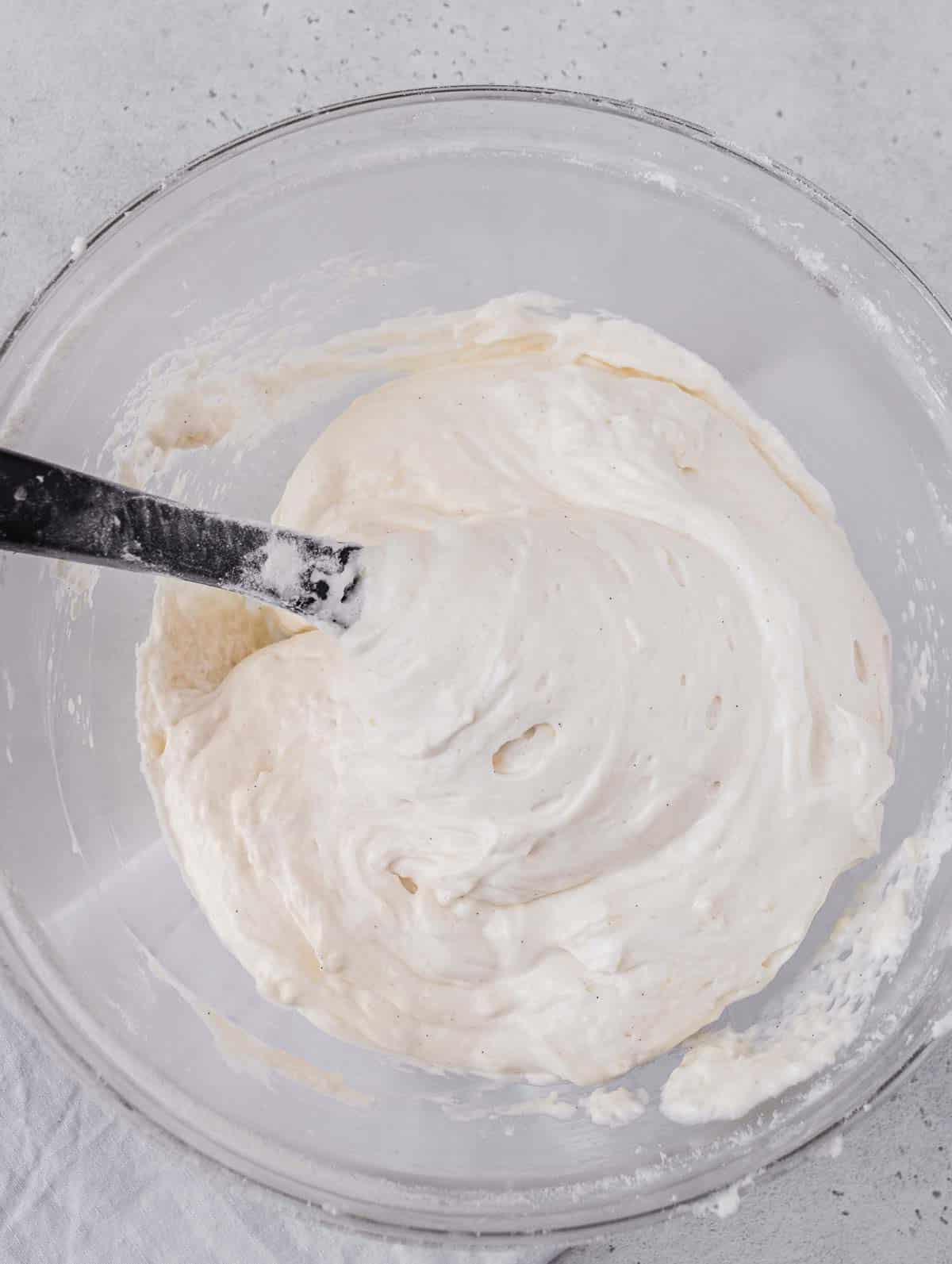 Aquafaba mit Mehl und Öl vermischt