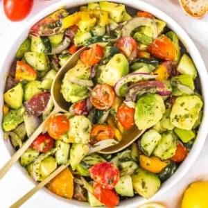 Avocado-Salat-Rezept.